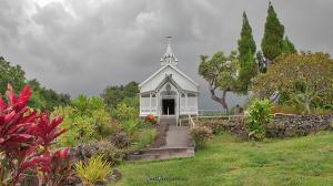  The Painted Churches of the Big Island 
